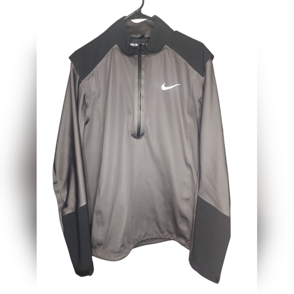 Men's Nike Golf STORM FIT Performance Jacket in Black and Gray EUC! - Picture 3 of 8